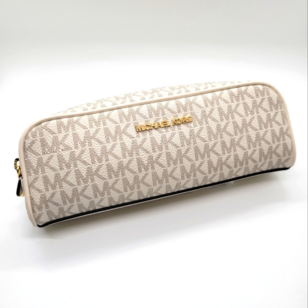 Michael Kors Giftables Medium Pencil Case Signature Leather Makeup Case